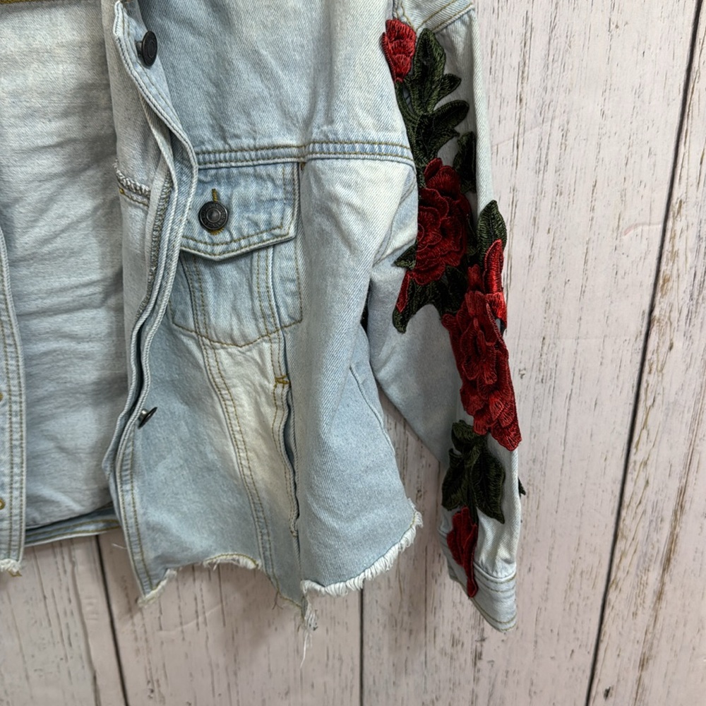 Emory Park Floral Denim Jacket - Picture 6 of 8